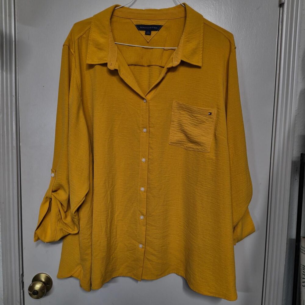 Tommy Hilfiger womans button up tshirt